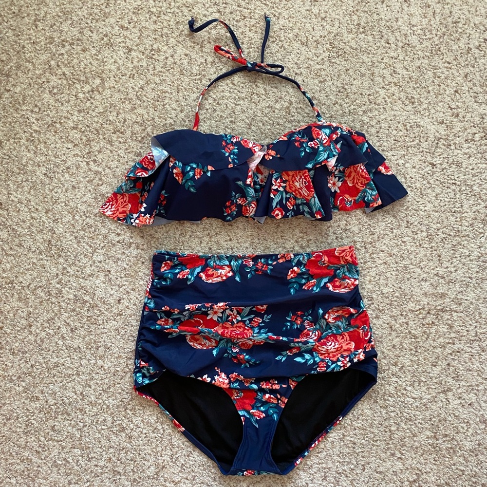 Women’s Swimsuit - Picture 1 of 10